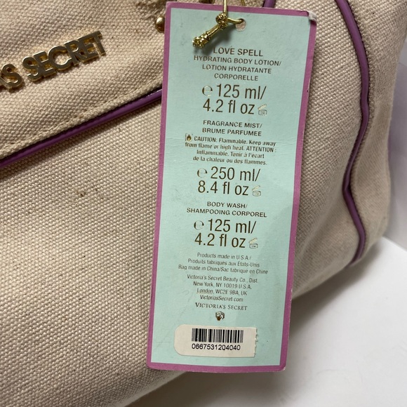 Victoria’s Secret Love Spell gift set w/ handbag vintage  lotion, mist, bodywash - Picture 6 of 11
